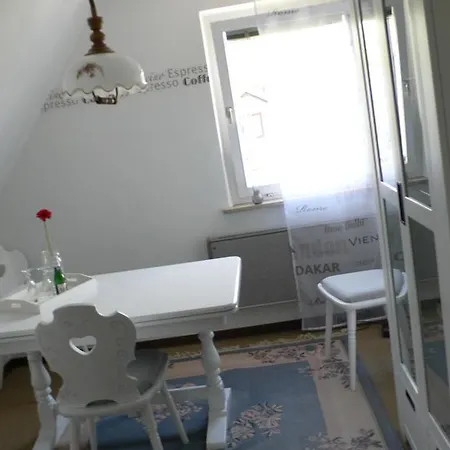 3 Sterne Wachter شقة